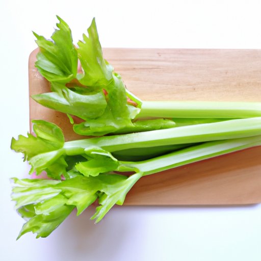 How Many Carbs in Celery: Benefits and Nutritional Information