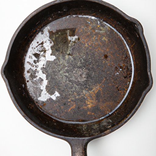 How to Clean a Cast Iron Pan: Tips and Techniques