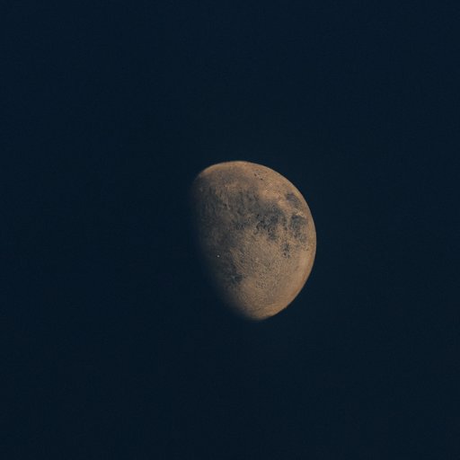 The Mystery of the Moon’s Rising Direction: Exploring Lunar Movements and Predicting Moonrise