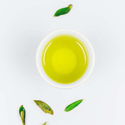 Exploring the Refreshing and Nutritious Ingredients of a Green Tea Shot
