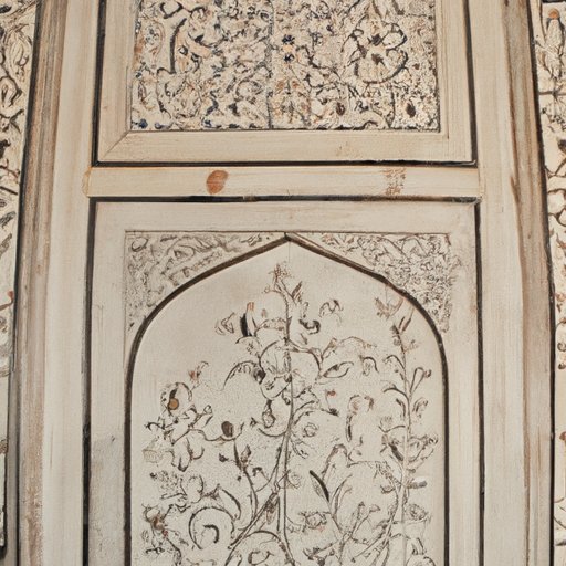 Unveiling the Magnificent Taj Mahal: A Tour inside the Mausoleum’s Intricate Interiors