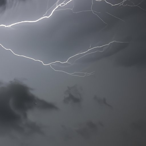 5 Common First Indicators of an Approaching Thunderstorm: How to Recognize Them